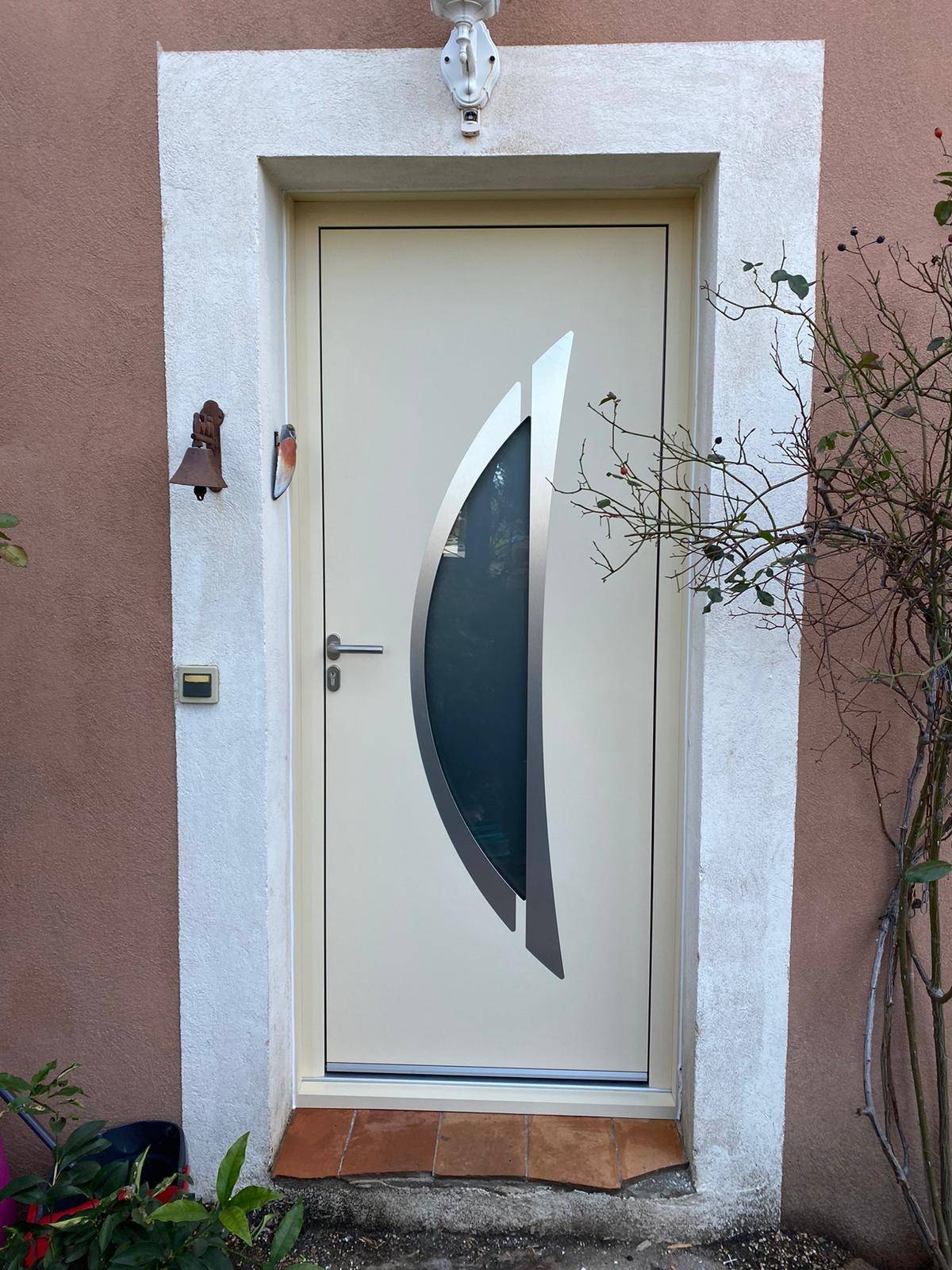 Porte d'entrée aluminium à Cogolin 