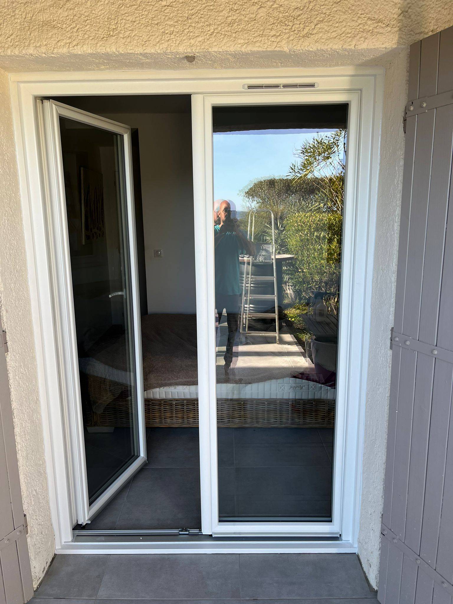 Porte-fenêtre en PVC à Sainte-Maxime 