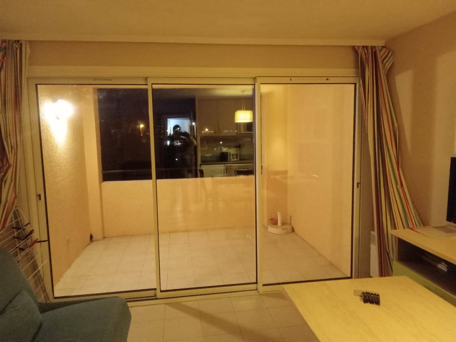 Coulissant 3 vantaux 3 rails en aluminium à Cogolin 