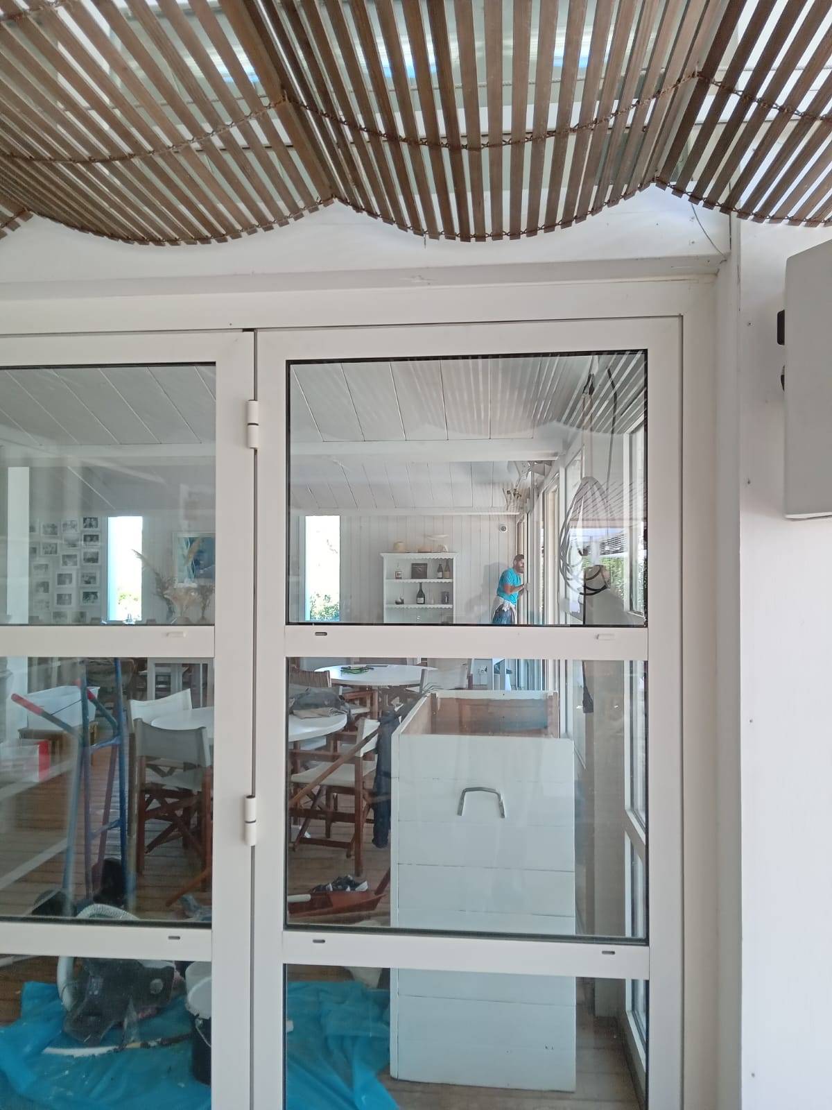 Remplacement de vitrages à Tropicana Plage à Ramatuelle 