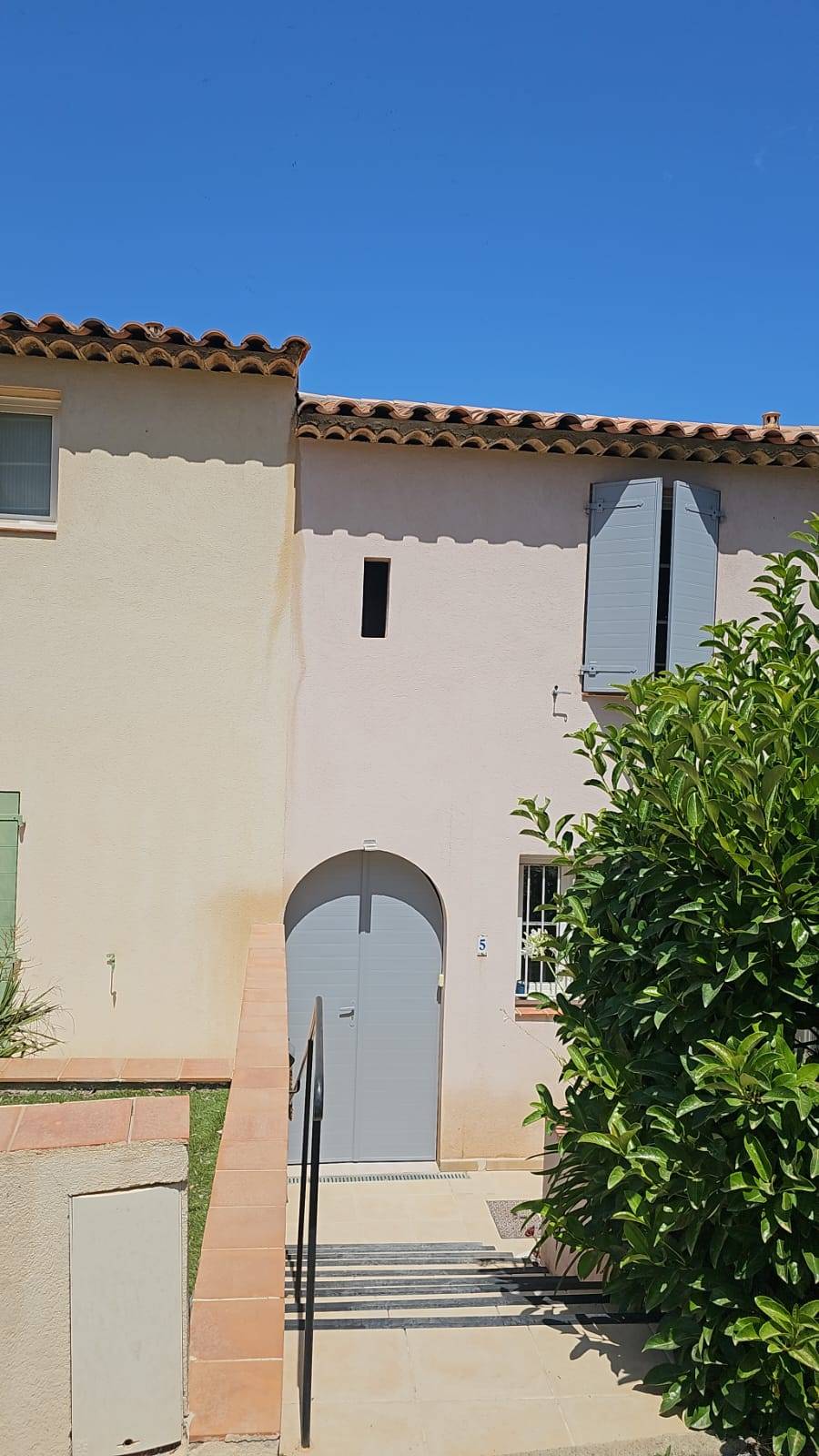 Volet battant isolant en aluminium 