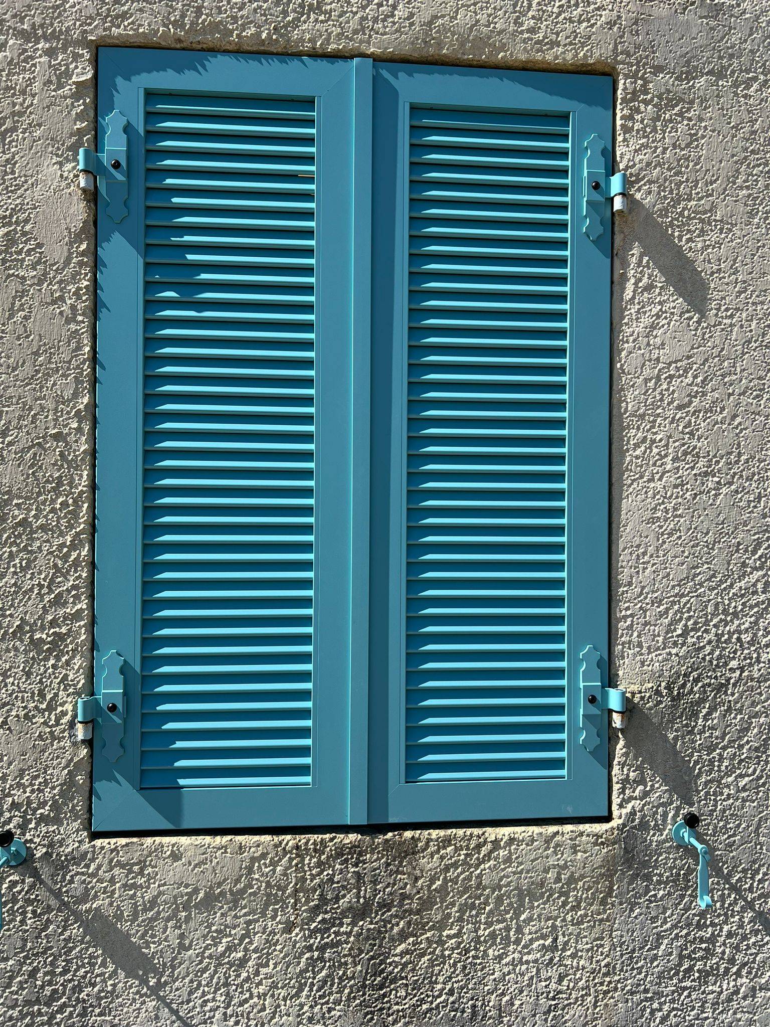 Volet battant en aluminium à Cogolin 