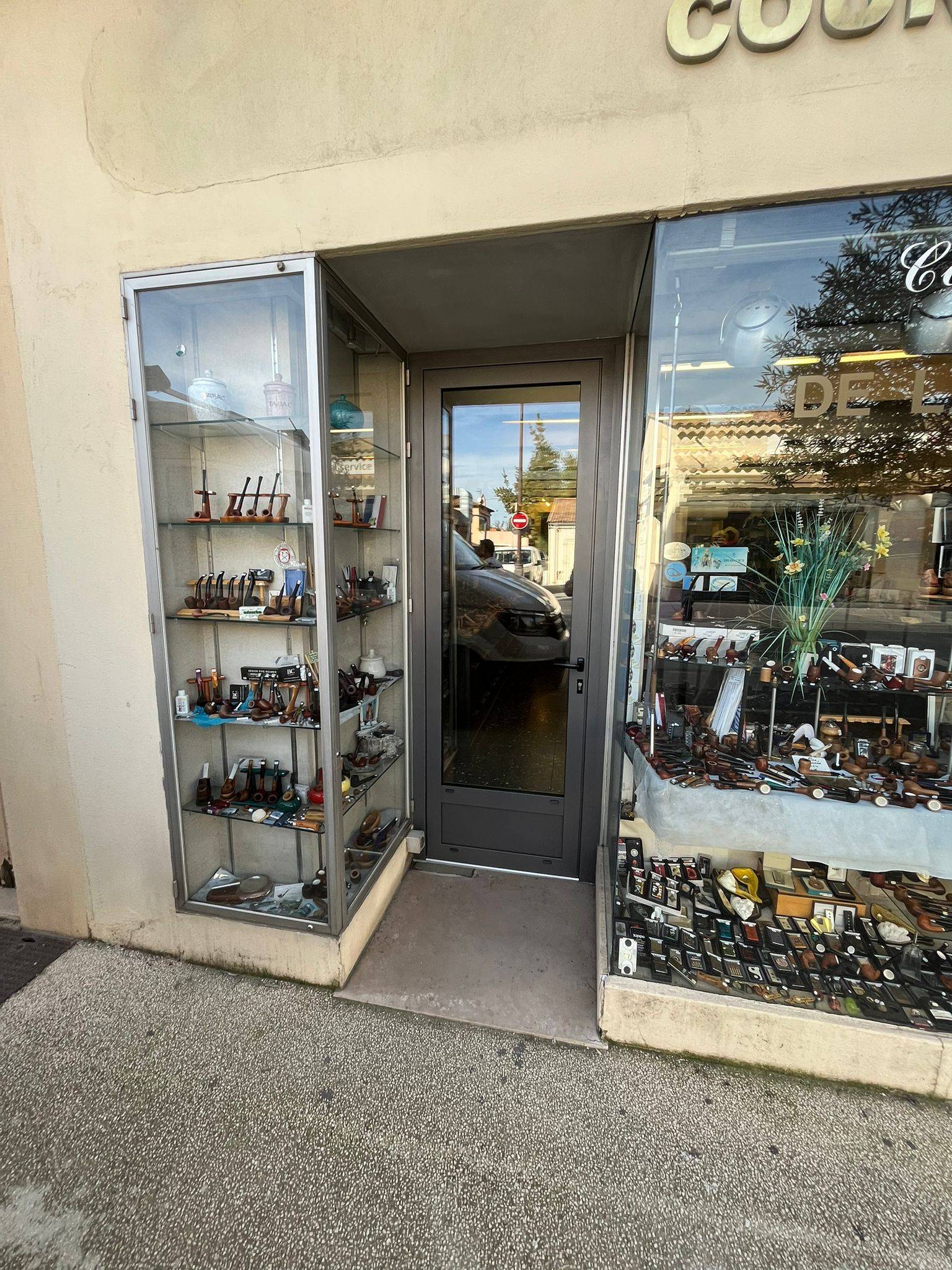 Porte vitrée en aluminium à Cogolin 