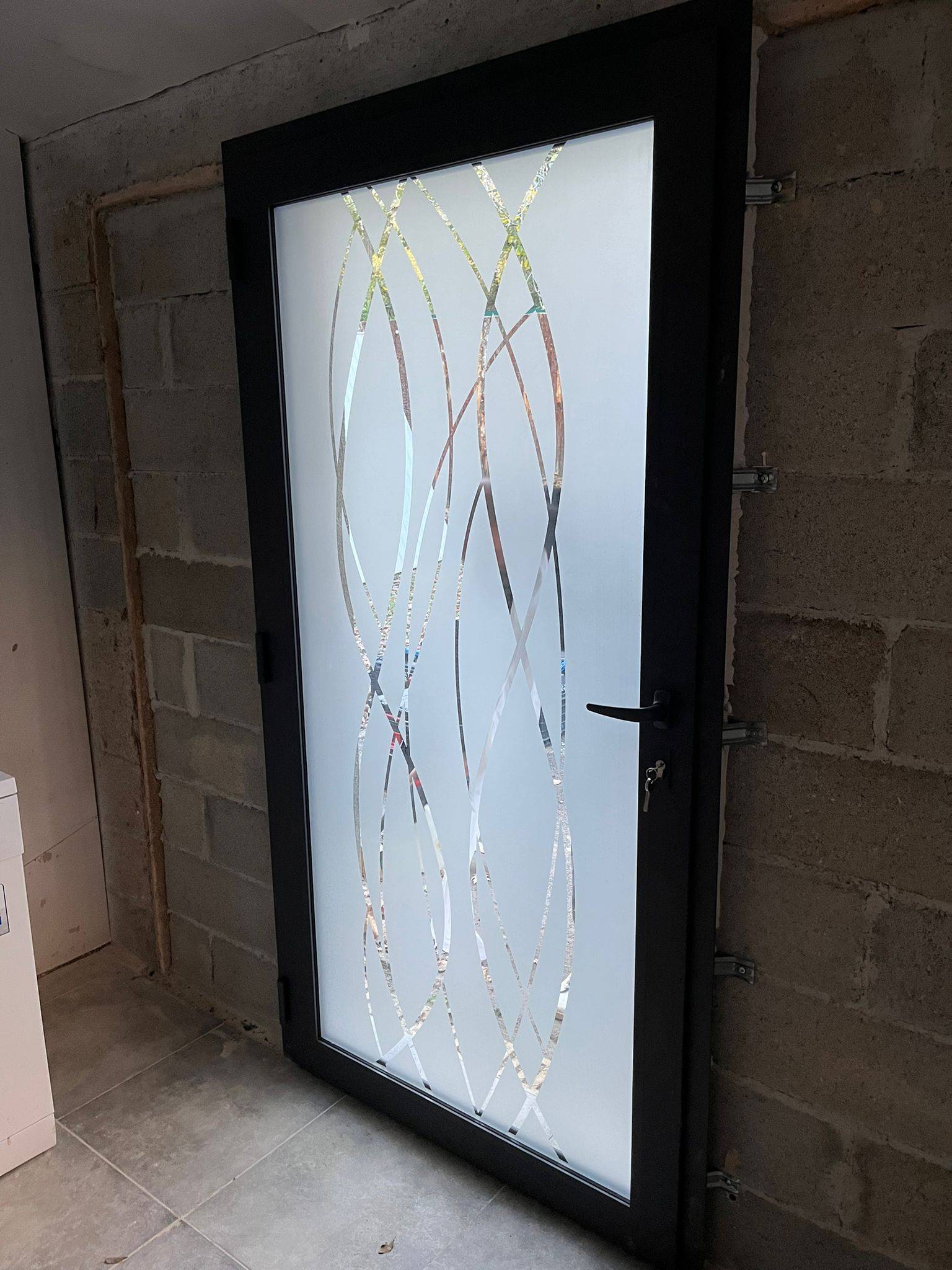 Porte d'entrée en aluminium