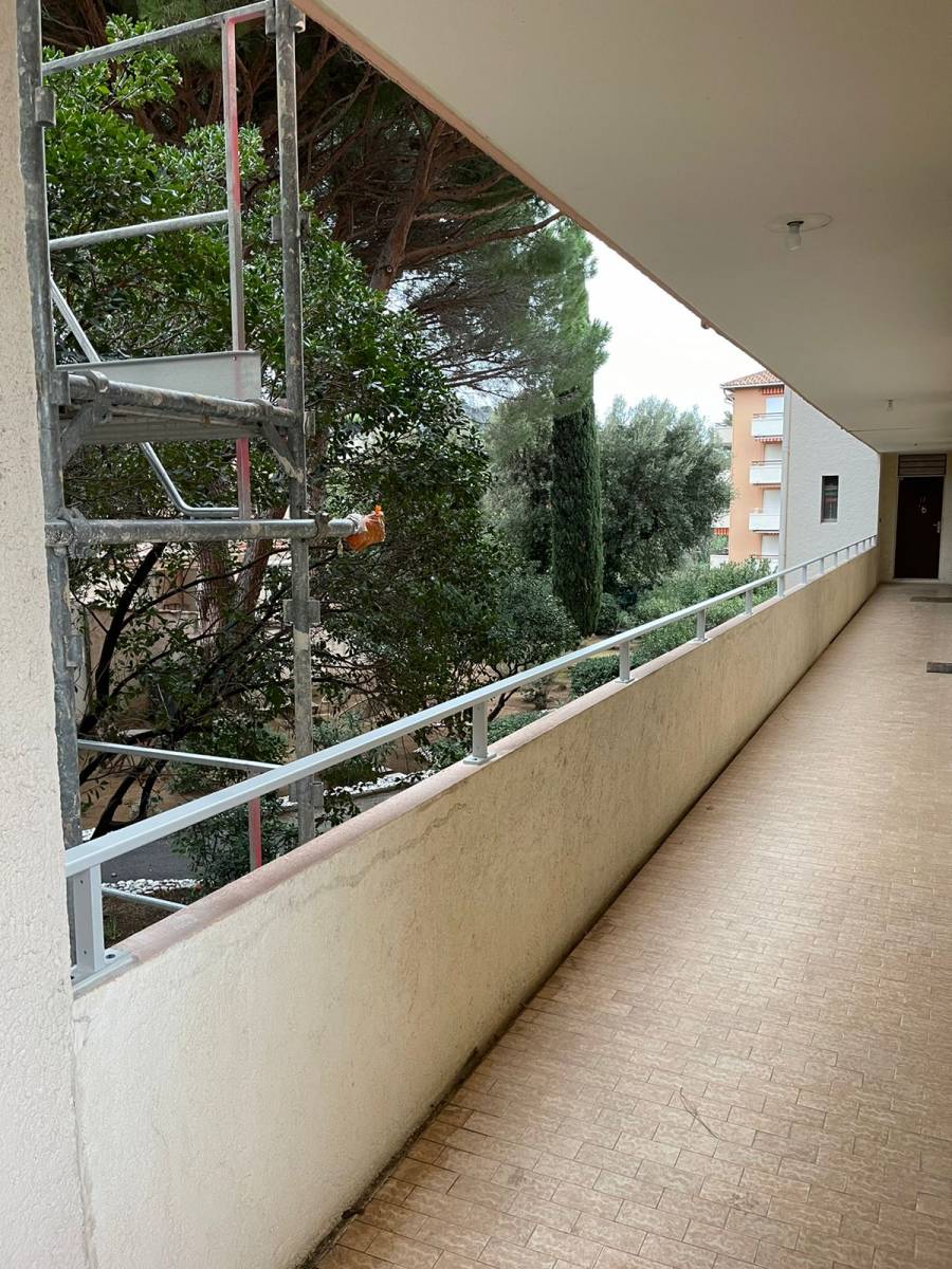 Main courante en aluminiul