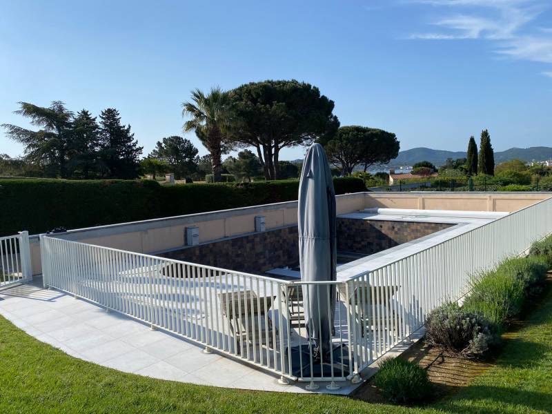Barrière de piscine à Grimaud 